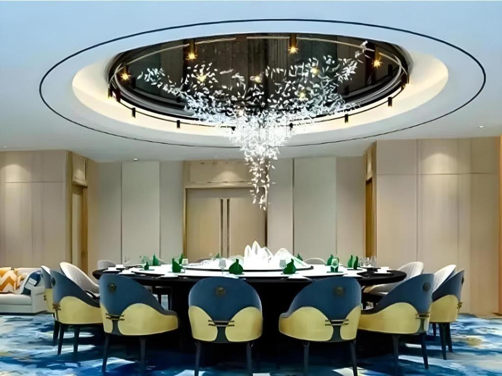 东莞市凤岗名冠金凯悦酒店 Tiantangwei 外观 照片